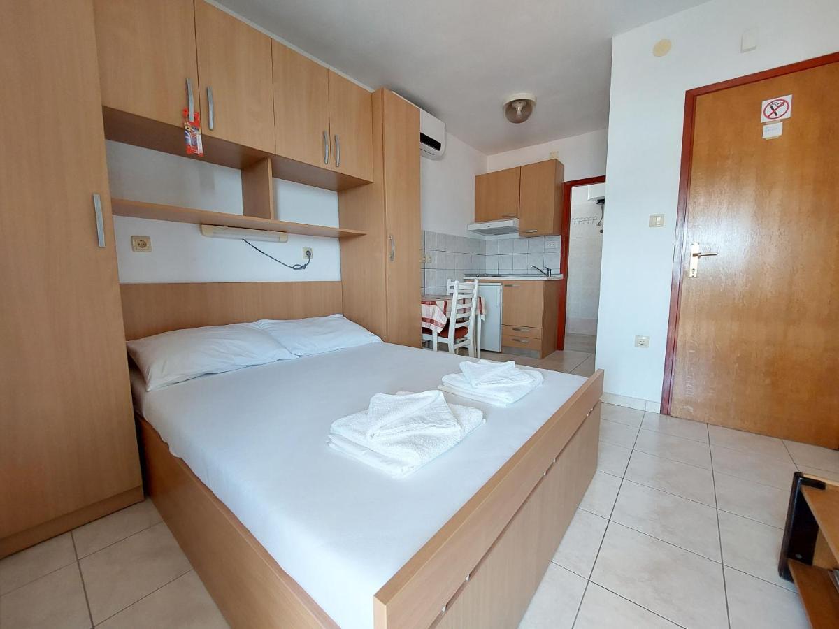 Čižići Apartments Ivan מראה חיצוני תמונה